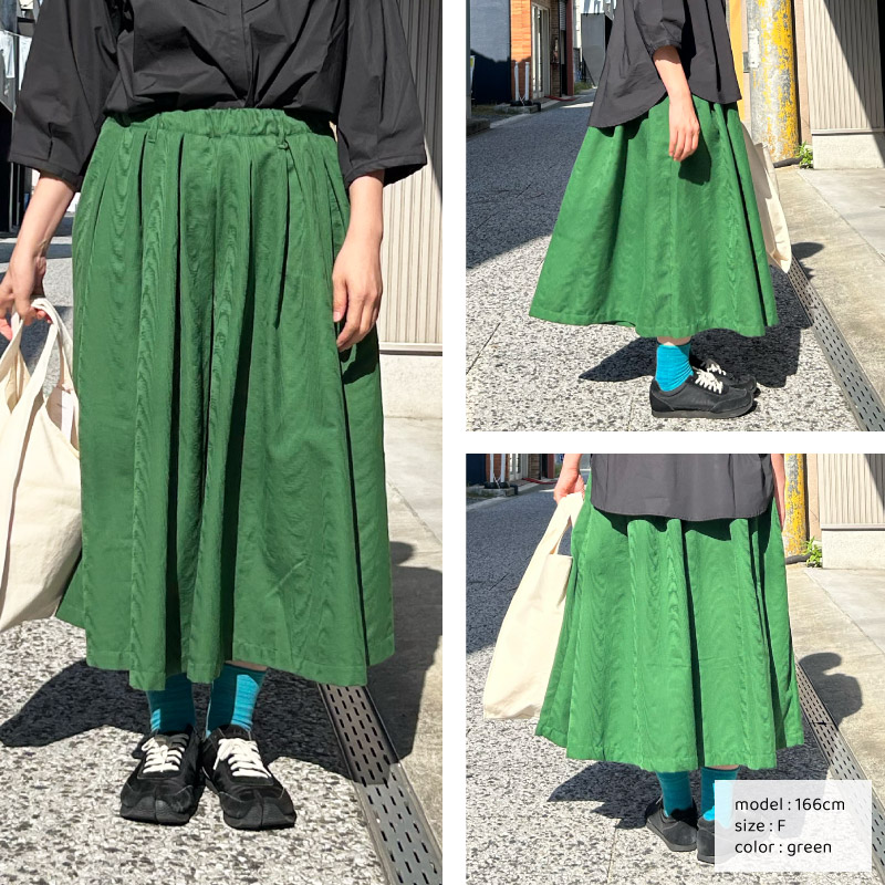 155cmスタッフが着用。マキシ丈程度になります。